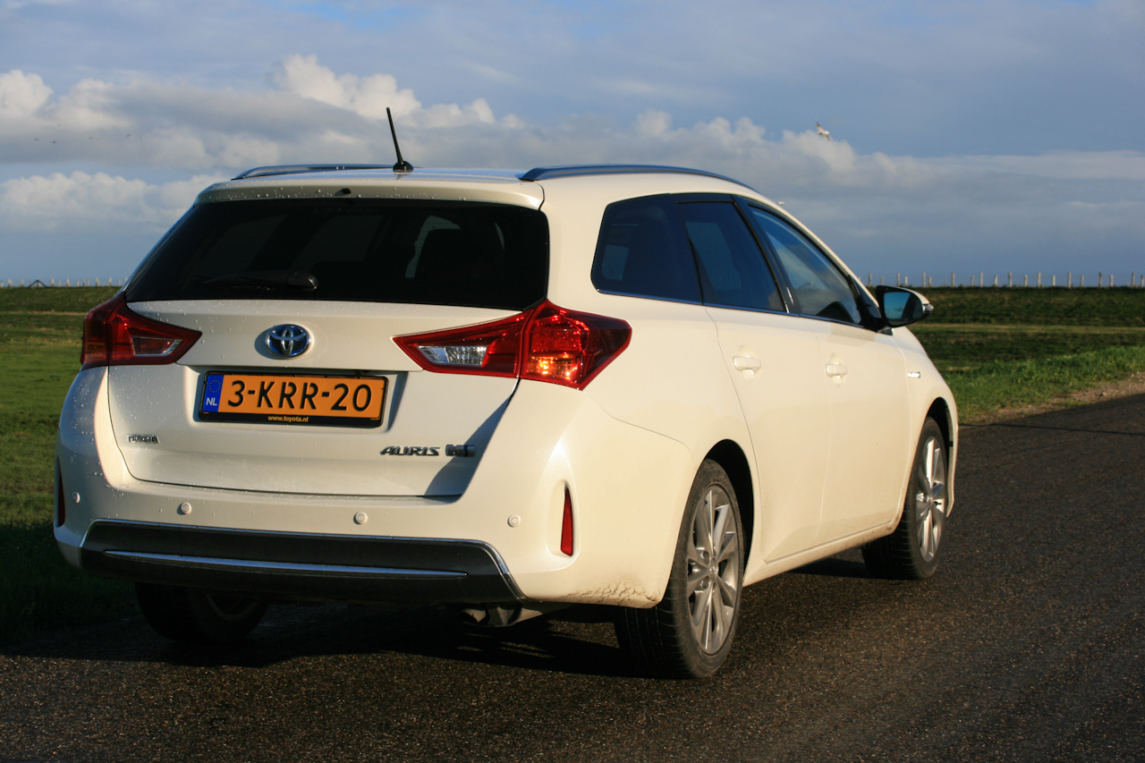 Toyota auris ts